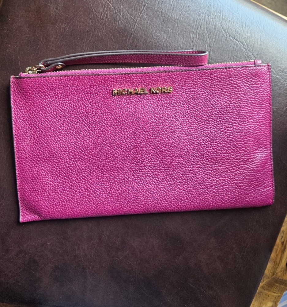 Michael Kors Fuschia Purple Clutch Wristlet Handbag Makeup Bag 10"×5.5"